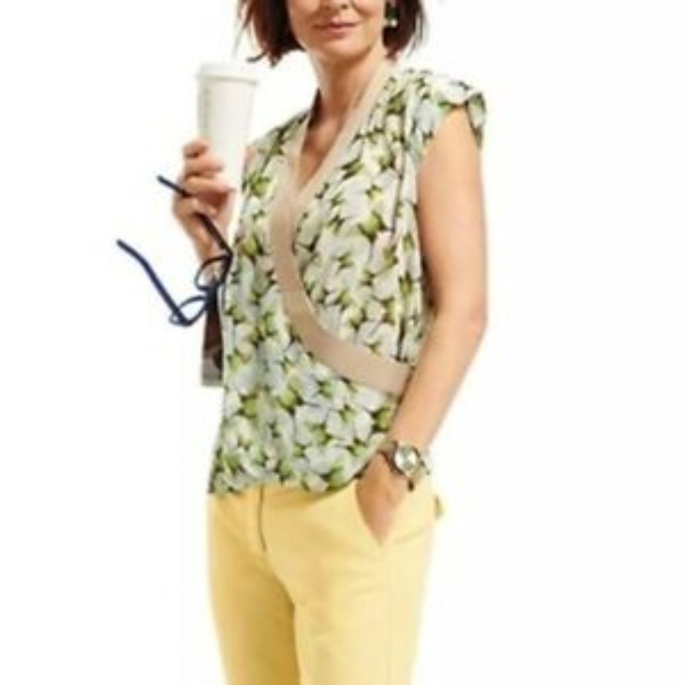 326. CAbi Butterfly Wrap Top #234 - S
